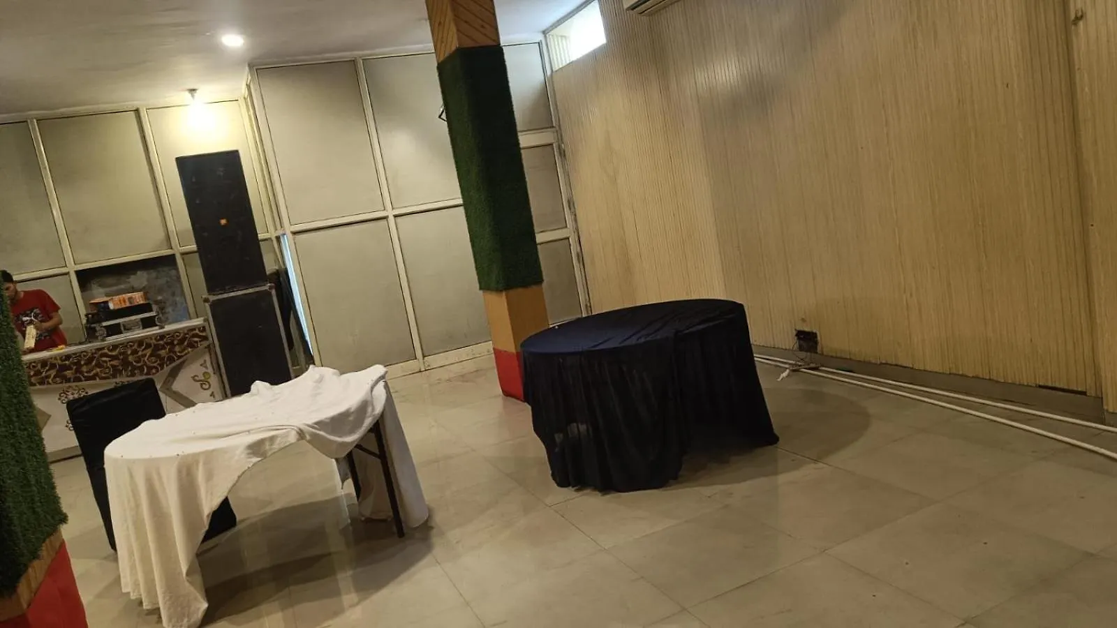 Amita Residency By Staykr Gurgaon Hotel